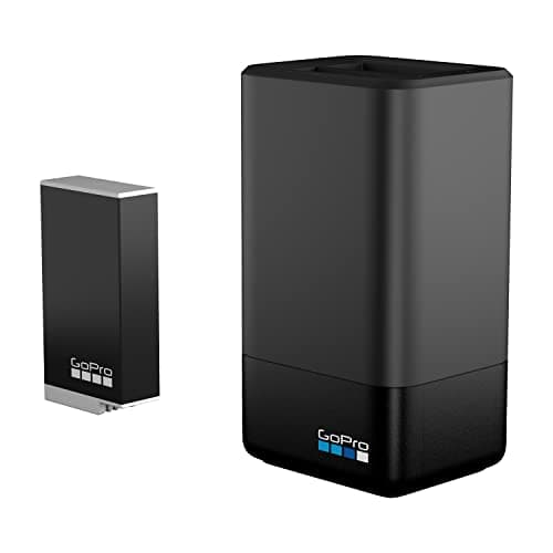 Imagen frontal de GoPro Cargador de batería Dual + batería Enduro (MAX) - Accesorio Oficial